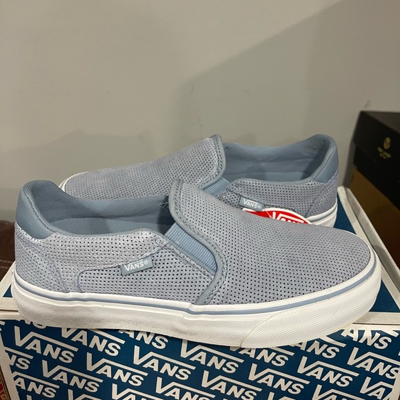 New NIB VANS ASHER DELUXE SUEDE SNEAKERS SHOES SLIP ONS 8M ladies - Picture 2 of 6